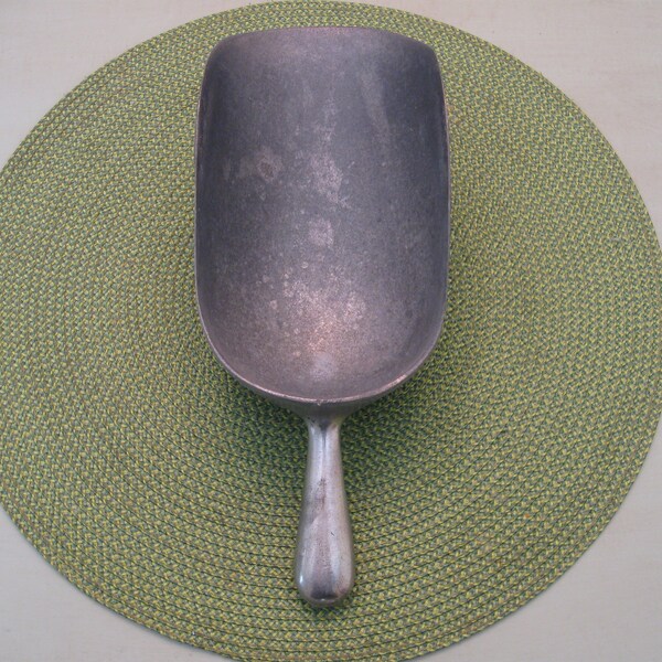 Neat Antique Country Store Scoop - Flour, Sugar, Ice?