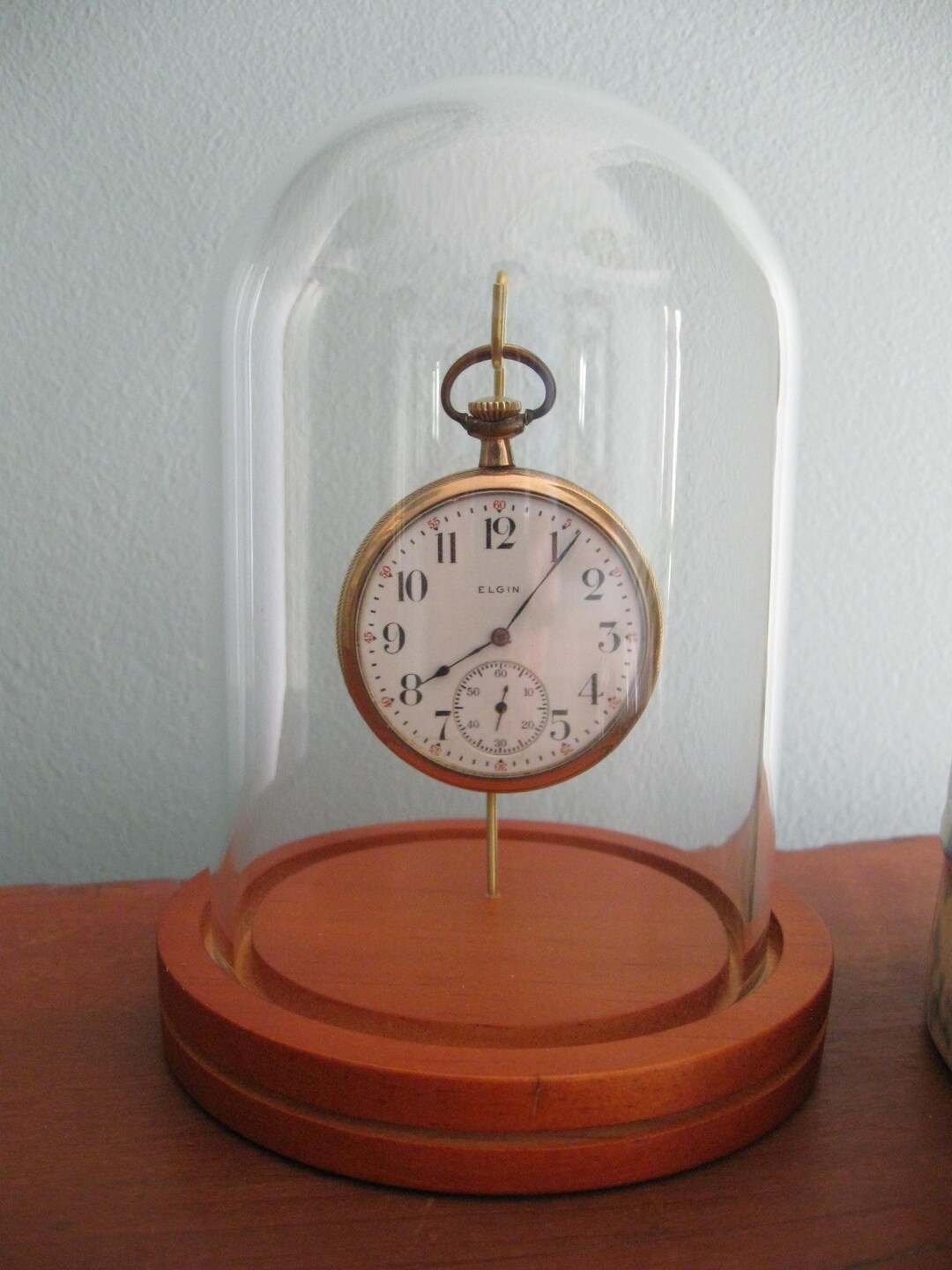 Pocket Watch Display Domenull