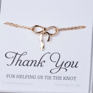 Bracciale fiocco, nodo d'amore bracciale, gioielli di nozze, regalo di giorno della madre, Bridesmaid gift, scheda di nota personalizzata, legare la carta di damigella d'onore di nodo