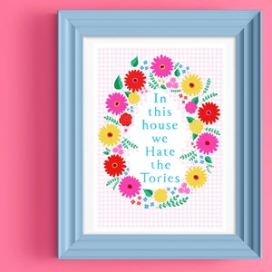 Dans cette maison, nous détestons les conservateurs, typographie florale, impression d'art anti conservateurs A4, A5, F les conservateurs, articles de maison anti conservateurs, décoration gothique, fleurs noir et blanc