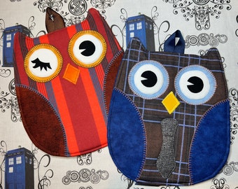 14 and 15 Doctor Who Owl Hot Pads - Set of 2