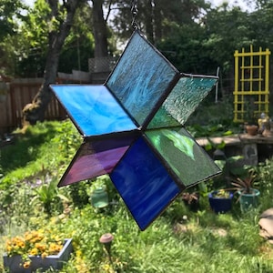 Stained Glass Star Spinners