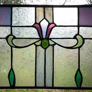 Classic Victorian Pattern Stained Glass