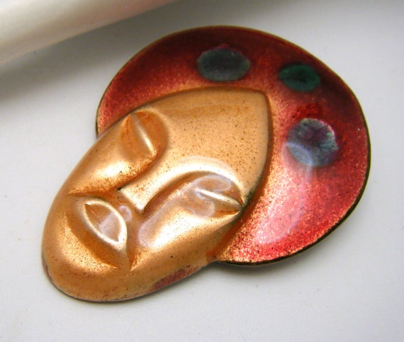 Vintage Enamel on Copper Face Brooch Beautiful Mi… - image 3