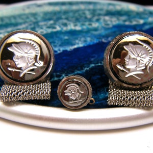 Vintage 3 Pc Cuff Links Tie Tack Set Roman Soldier Helmet Mesh Silver Tone USA Pat Pending