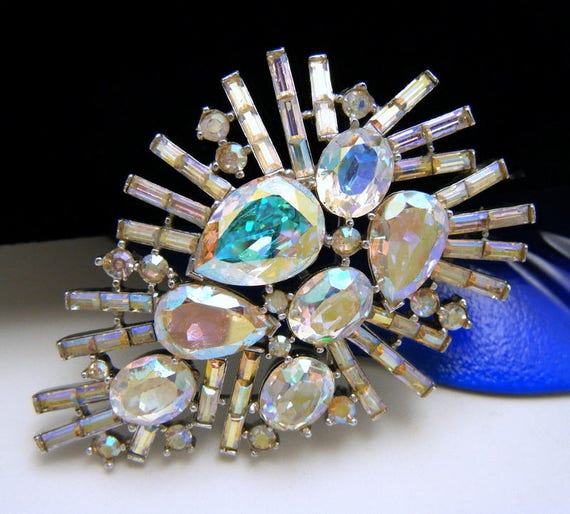 Stunning Vintage Crown Trifari 1950s AB Rhinestone