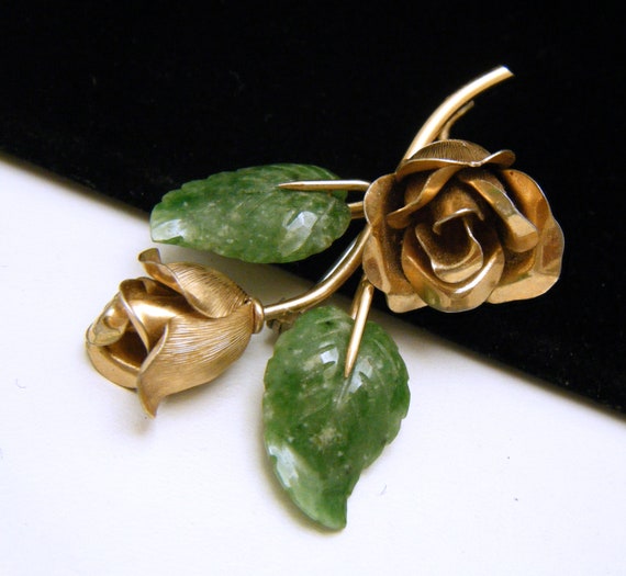 Vintage Rose Flower Bouquet Jade Leaf Brooch Text… - image 2