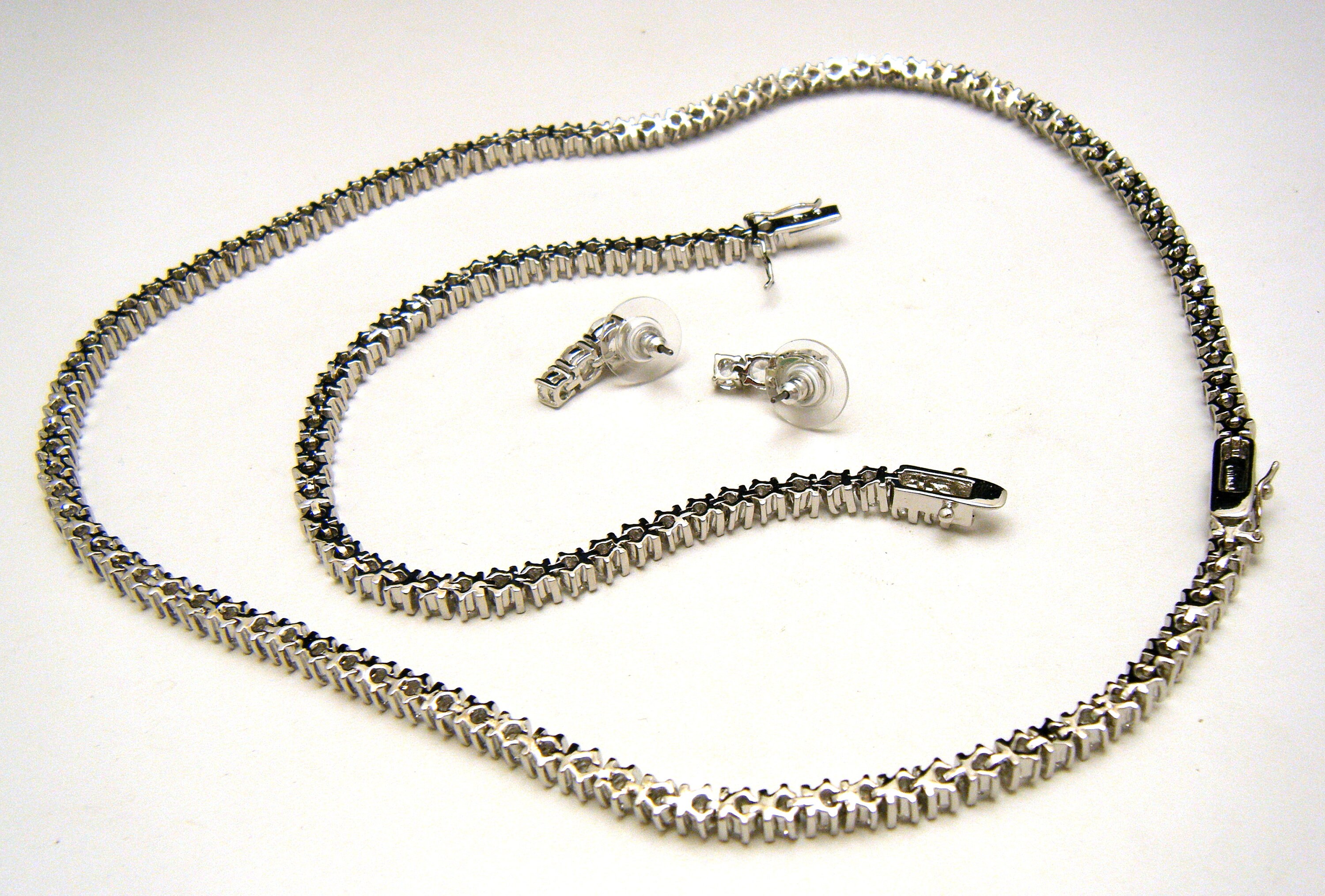 Parure De Bijoux Vintage - Collier Et Boucles D'oreilles Cristaux Couleur Argent - Réf. 3550