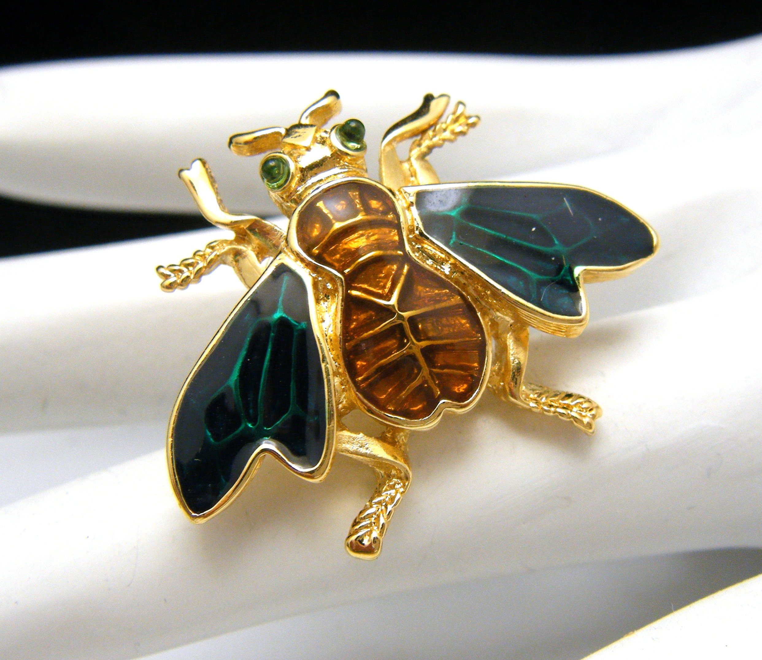 Trifari TM Enamel Bee Fly Pin Brown Green Glass Cabochon Eyes Collar Tie Tack