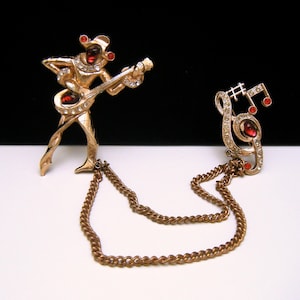 Vintage Jester Rhinestone Sweater Pin Brooch Gold Tone