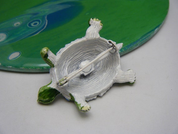 Super Cute Vintage Figural Enamel Turtle Brooch P… - image 3