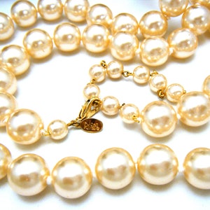 Vintage Joan Rivers Hand Knotted Glass Pearl Adjustable Necklace Gold Tone