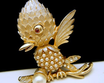 Vintage firmado Tortolani pájaro broche perlas falsas rojo Rhinestone ojo oro tono