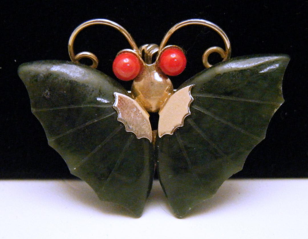 Vintage Jade Winged Insect Brooch Pendant Red Eyes Gold Tone - Etsy