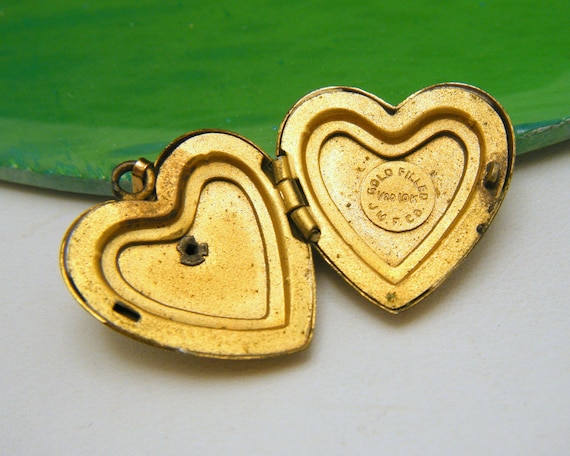 Vintage WWII Wings Sweet Heart Gold Filled Locket… - image 3