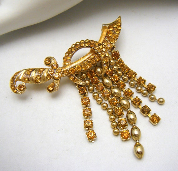 Thelma Paris Dangle Earrings #22112