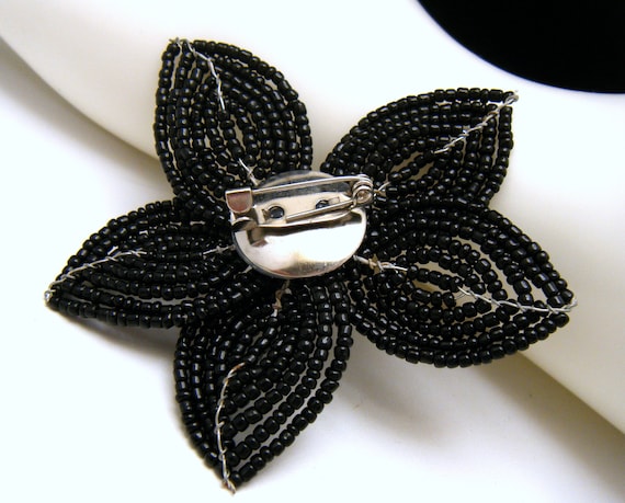 Cool Vintage Black Glass Bead Floral Brooch Silve… - image 3