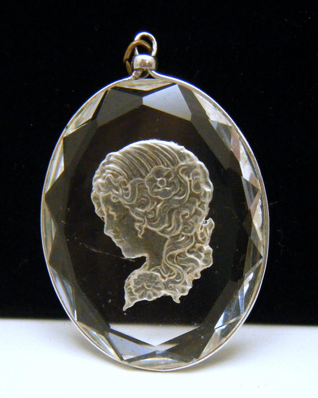 新品ヴィンテージ　クリアガラス　カメオシルバーペンダント とカメオネックレス２点 il_1080xN.7227415018_mpol.jpg