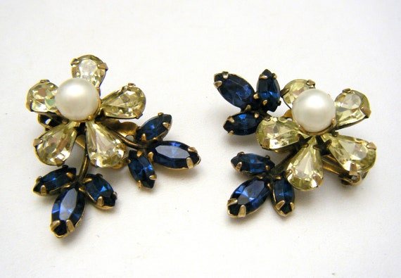 Adele Pearl Cabochon and Sew on Crystal Beaded Earrings Tutorial