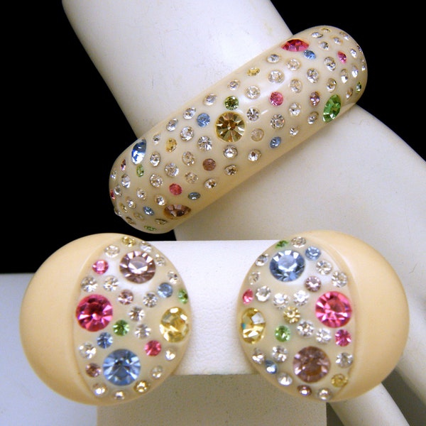 Vintage Hinged Lucite Bangle Bracelet Earring Set Multicolor Pastel Rhinestones Unsigned Weiss