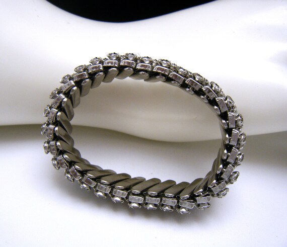 Vintage Rhinestone Expansion Bracelet Clear Silve… - image 4