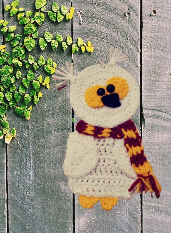Crocheted Owl Handmade application Gardmaking sewing scrapbooking Appligue patch embellishment kids crochet cap