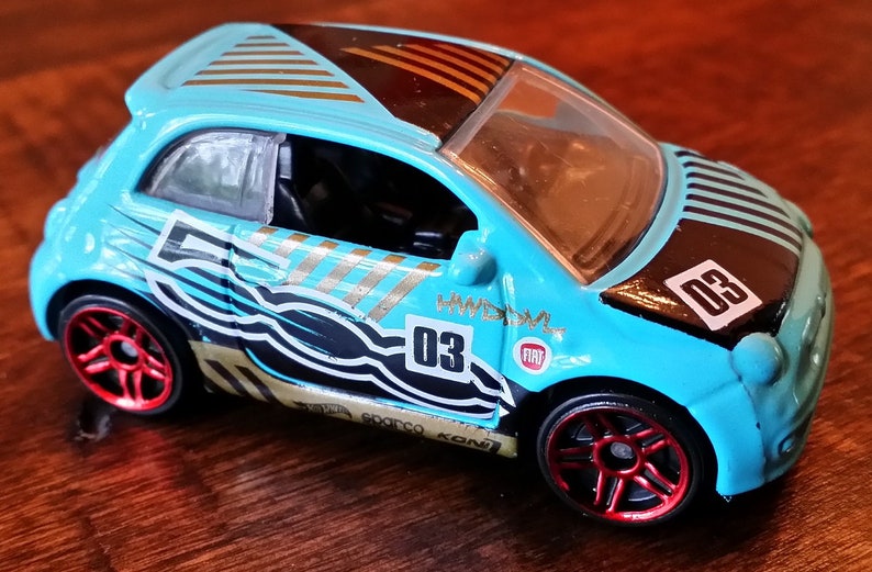 Several Colors Available Fiat 500 Diecast USB Flash Drive