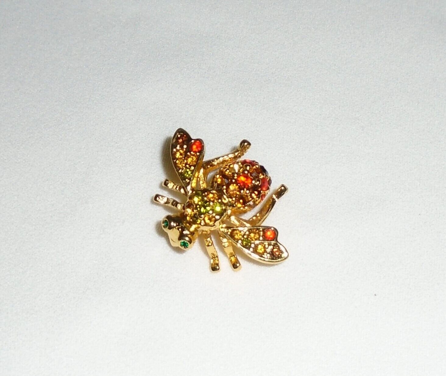 Joan Rivers Bee Pin - Etsy Joan Rivers Bee Pin - Etsy