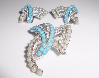 1940's Sterling Brooch & Earrings Rhodium Over Sterling Turquoise Glass Pearls