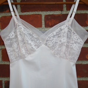 Van Raalte 1960s Slip Pale Pink With Lace Vintage Lingerie Size 32