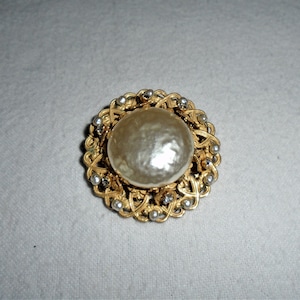 Miriam Haskell Brooch Pin Imitation Baroque Pearls and Rhinestones Vintage