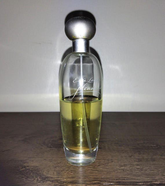 Estee Lauder Pleasures Eau De Parfum Spray – 3.4 Oz (50% Full) - Etsy