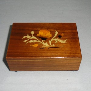 Vintage Inlaid Wood Music Box Sorrento Italy Notturno Intrarsio