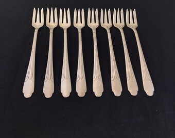 Wm. Rogers “Ultra” A1 Silverplate Cocktail / Seafood Forks – Set of 8 – Art Deco