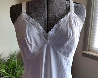 Vintage 1970s Wondermaid White Full Slip Dress Size 36 USA Lace Adjustable Straps