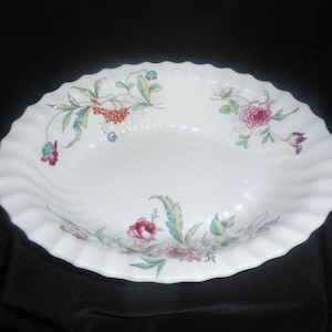 Royal Doulton,  Clovelly,  Royal Doulton China,  Vegetable Bowl,  Serving Bowl,  Fine China,  Vintage China,  Fine Dinnerware,  Fine Dining