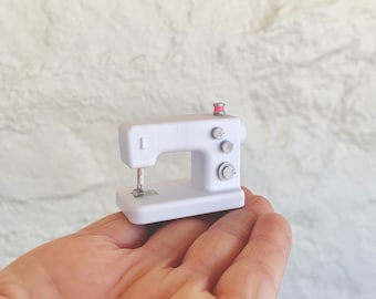 Dollhouse Miniature Sewing Machine