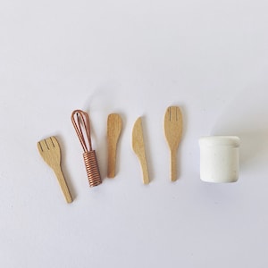 Dollhouse Miniature Utensils in Holder