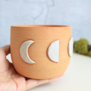 Terracotta Moon Circle Planter Moon Planter Succulent Planter Planter fait à la main Pot fait à la main Cadeau succulent image 1