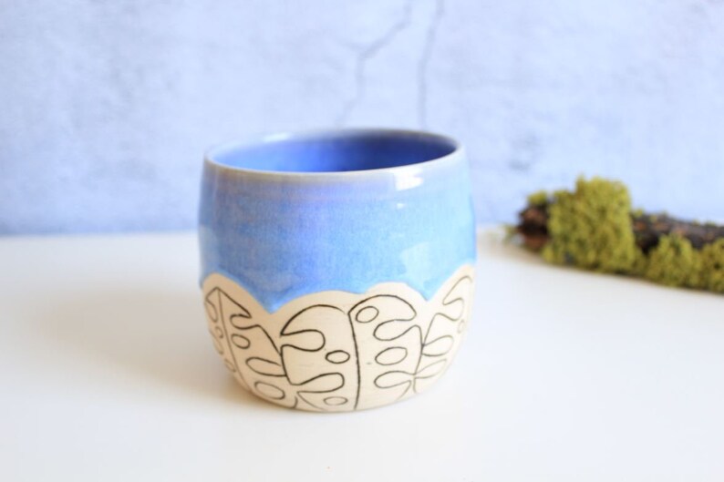 Dream blue monstera planter Succulent planter Carved pot Monstera planter Handmade planter Flower pot Succulent lover gift image 3