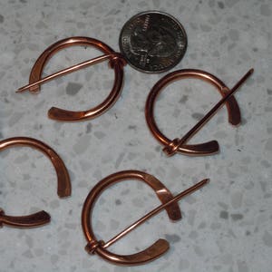 Small Copper Penannular brooch kilt pins Irish Scottish Viking Celtic image 3