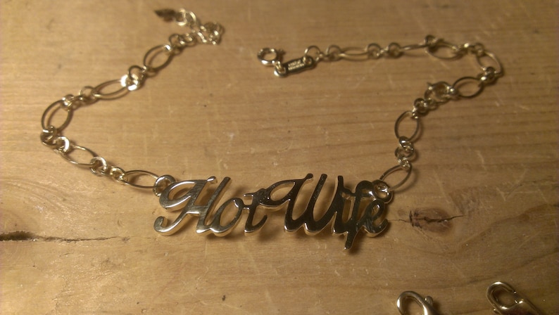 14k Gold Hotwife Anklet with 3 Charms | Etsy