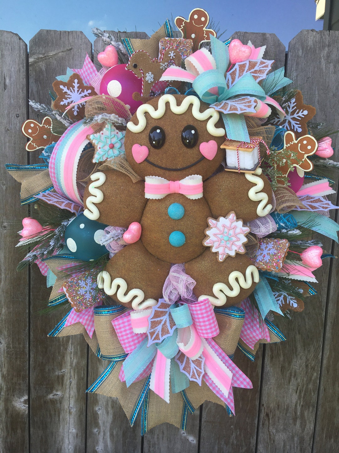 Gingerbread Christmas Wreath, Candy Land Wreath, Pastel Christmas, Pink ...