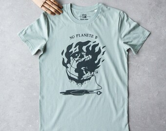 Original t-shirt in organic cotton color green water, no planet B, short sleeves, for men or women, verdigris design, ecological activist