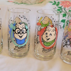 Hardee's 1985 Alvin Simon Theodore Chipmunks The Chipettes Complete 4 Glass Set