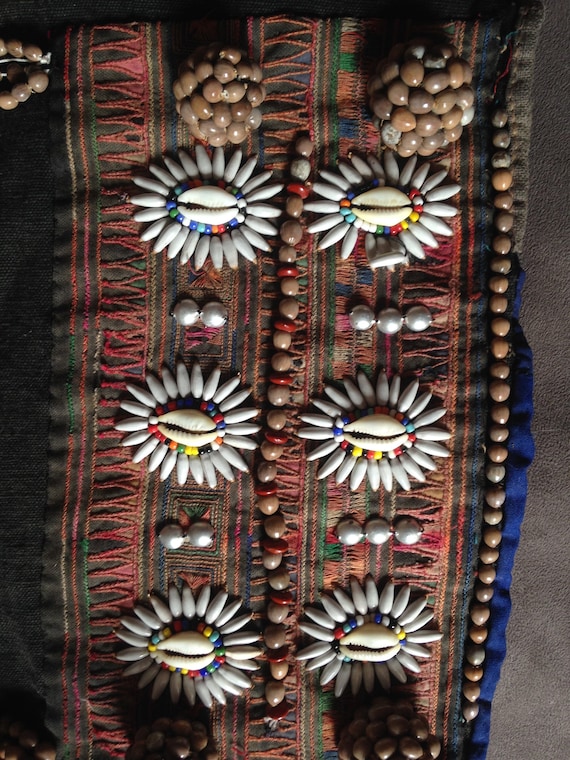 Vintage Hmong Headdress: Thai Hilltribe Embroidered Cowrie  display picture 3