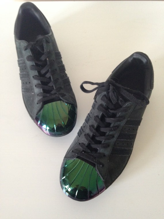 shell toe trainers womens