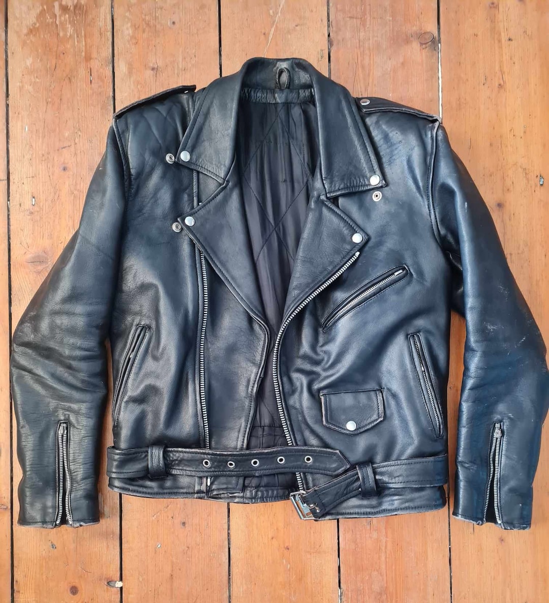 Buy Best Classic Looking Fashion Flashback Black Leather Biker Jacket
