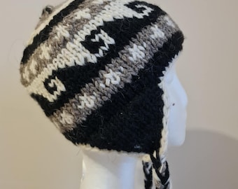 Acogedor sombrero de chullo de Nepal con orejeras de lana tejidas a mano S
