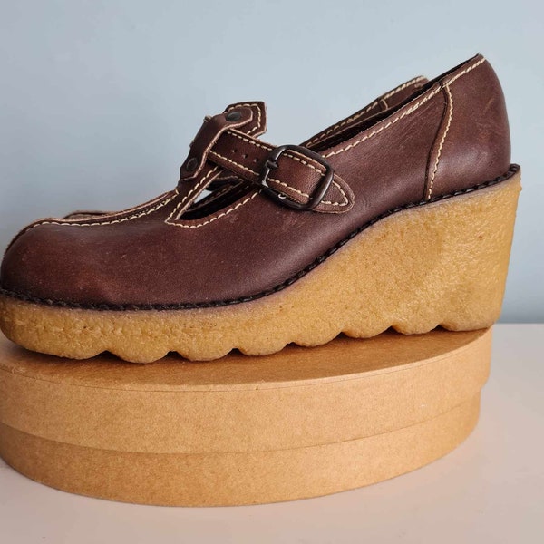 Vintage 1970s Brown Leather T Bar Wedge Shoes UK 5 EU 38